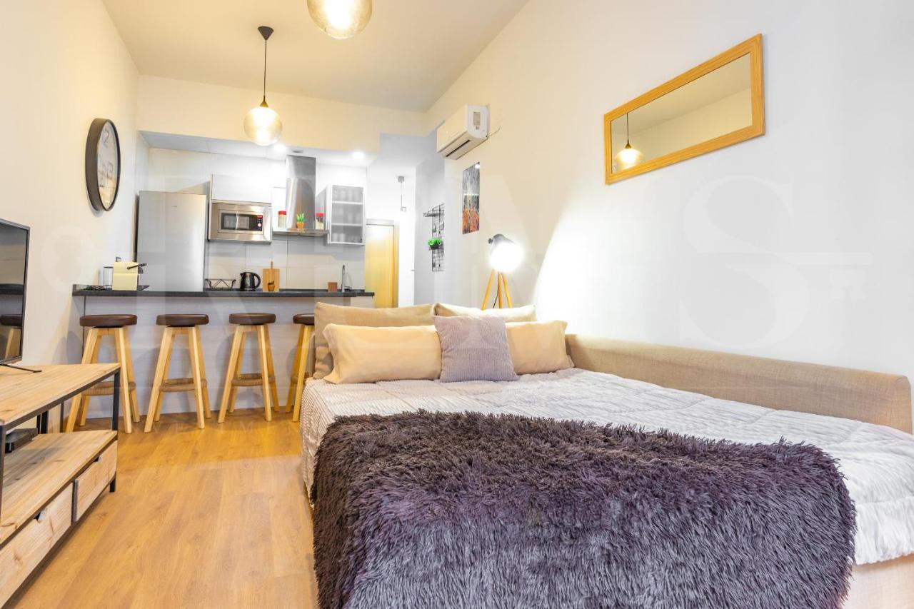 马拉加Cozy Flat With Common Pool & Parking - Center By Rems公寓 外观 照片